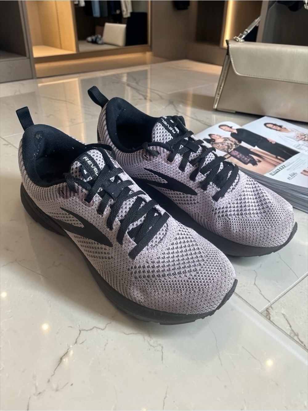 Brooks Women’s Revel 8 Running Shoes Lavender Gray Black Mesh Athletic Size 9